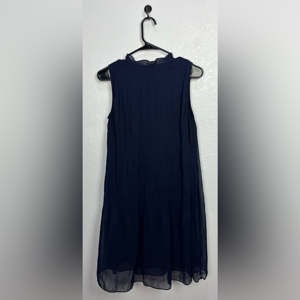 DKNY Navy Ruffled Sleeveless Tie Neck Party Shift Dress Sz 6 Chic Summer TC0782 - Picture 4 of 8